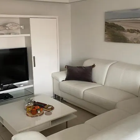 - Parking Inclusive Ostend