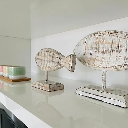 - Parking Inclusive アパート *